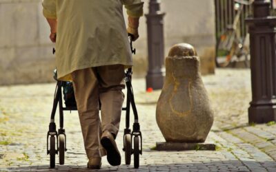 La movilidad reducida en personas mayores